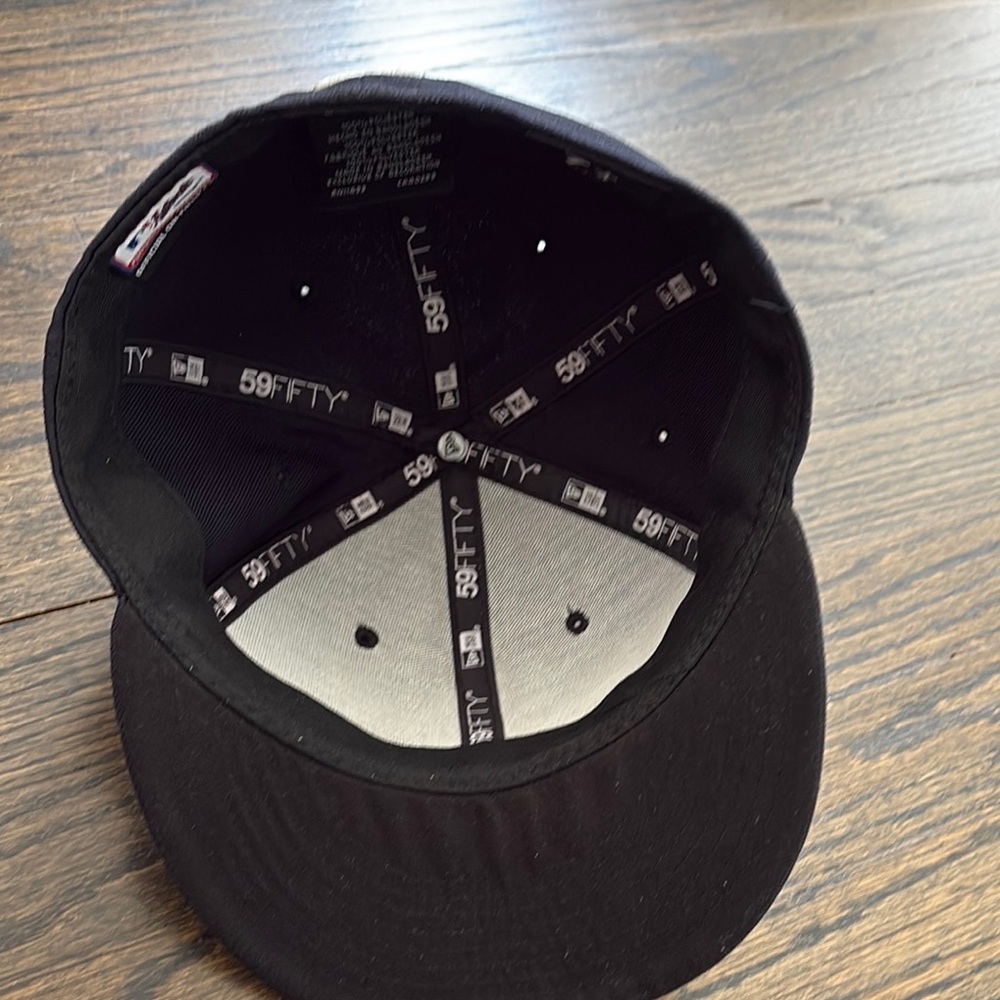 Men’s NWT On Field 59Fifty Navy Blue NY Fitted Baseball Cap- size 7 1/4 - Picture 3 of 6